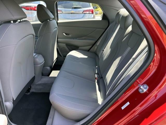 2023 Hyundai ELANTRA SEL IVT