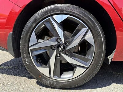2023 Hyundai ELANTRA SEL IVT
