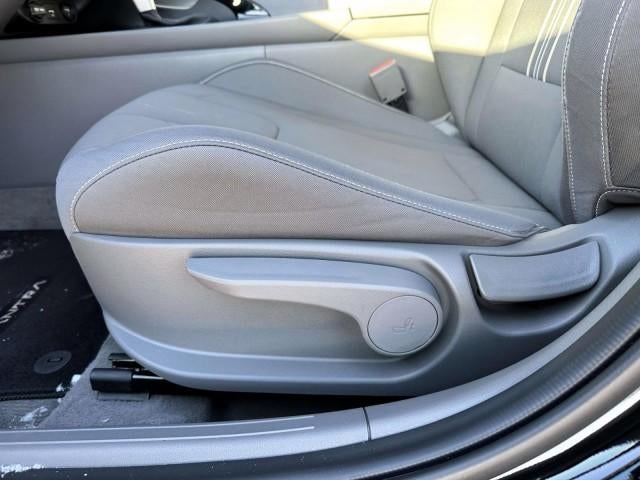 2023 Hyundai ELANTRA SEL IVT