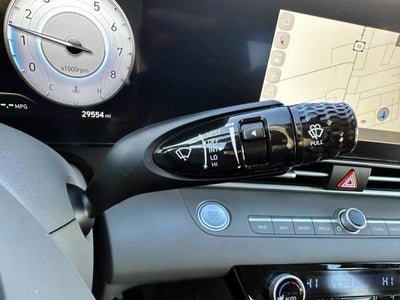 2023 Hyundai ELANTRA SEL IVT