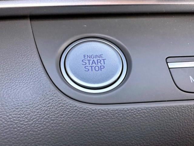 2023 Hyundai ELANTRA SEL IVT