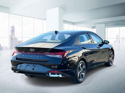 2023 Hyundai ELANTRA SEL IVT