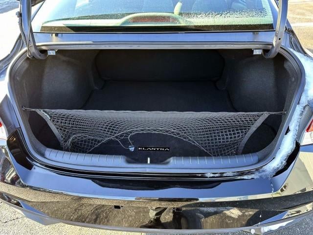 2023 Hyundai ELANTRA SEL IVT