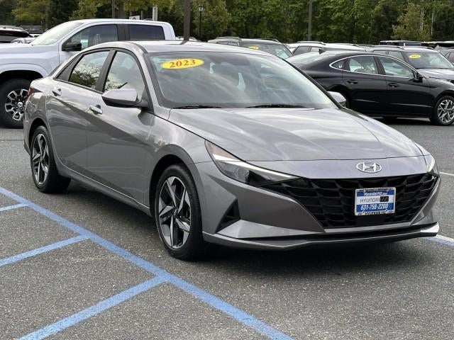 2023 Hyundai ELANTRA SEL IVT