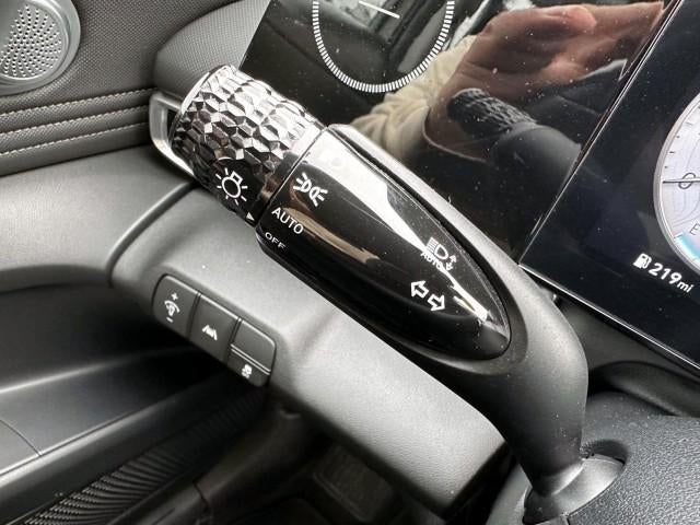 2023 Hyundai ELANTRA SEL IVT