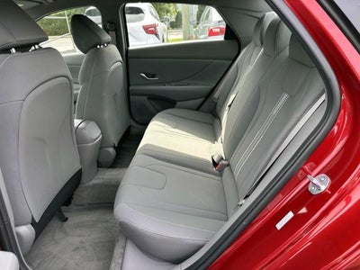 2023 Hyundai ELANTRA SEL IVT