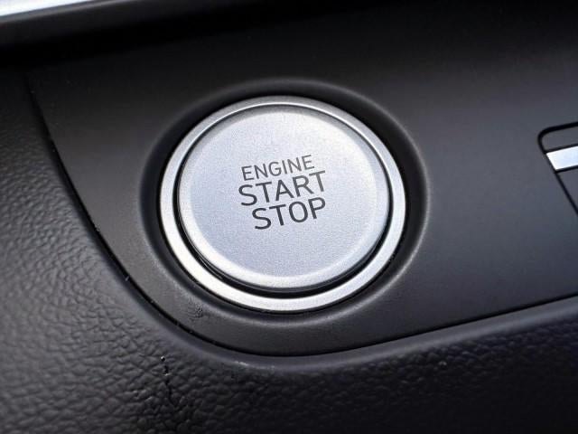 2023 Hyundai ELANTRA SEL IVT