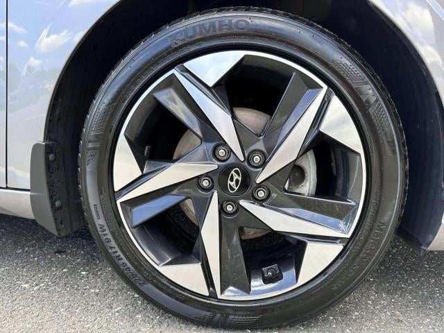 2023 Hyundai ELANTRA SEL IVT