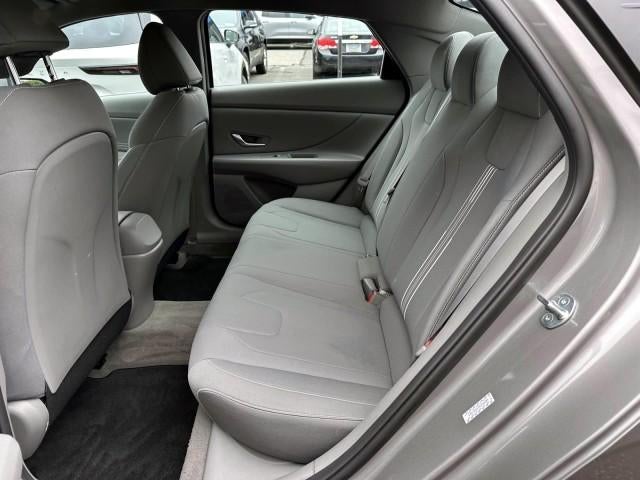 2023 Hyundai ELANTRA SEL IVT