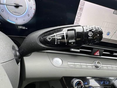 2023 Hyundai ELANTRA SEL IVT
