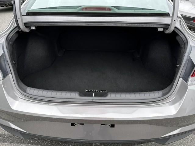 2023 Hyundai ELANTRA SEL IVT