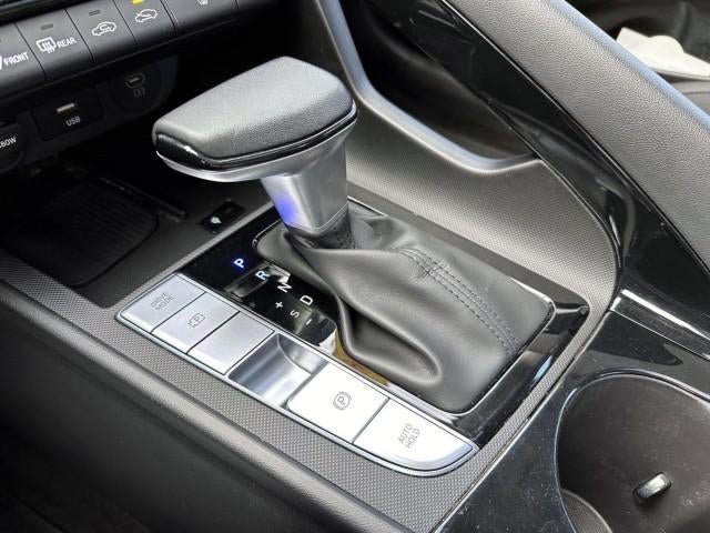 2024 Hyundai ELANTRA SEL IVT