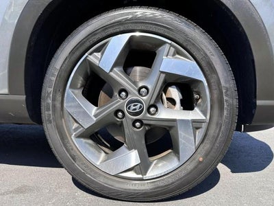 2023 Hyundai VENUE Limited IVT