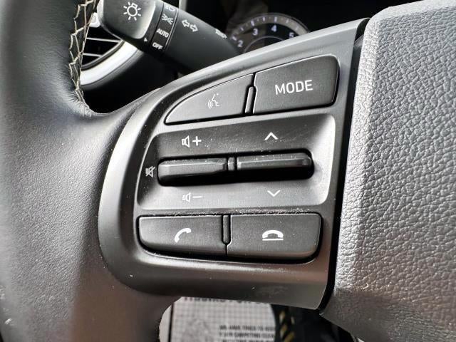 2022 Hyundai VENUE Limited IVT