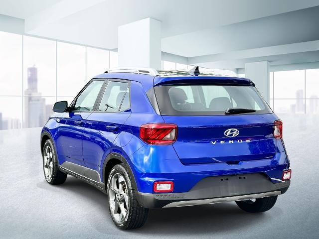 2022 Hyundai VENUE Limited IVT