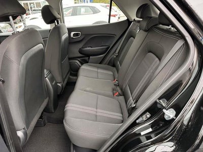 2023 Hyundai VENUE SEL IVT