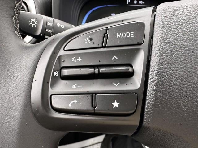 2023 Hyundai VENUE SEL IVT