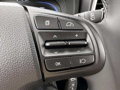 2023 Hyundai VENUE SEL IVT