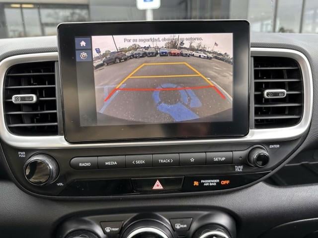 2023 Hyundai VENUE SEL IVT