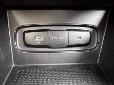 2023 Hyundai VENUE SEL IVT