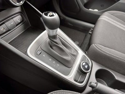 2023 Hyundai VENUE SEL IVT