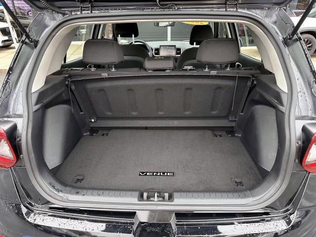 2023 Hyundai VENUE SEL IVT