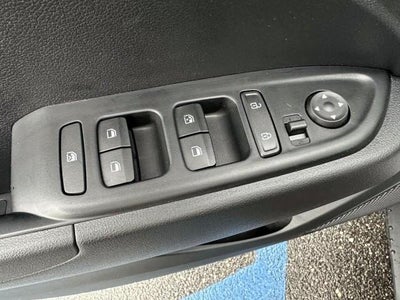 2023 Hyundai VENUE SEL IVT