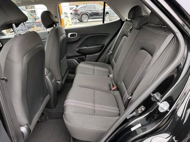 2023 Hyundai VENUE SEL IVT