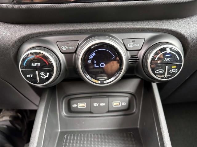 2022 Hyundai VENUE SEL IVT
