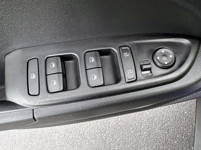 2022 Hyundai VENUE SEL IVT