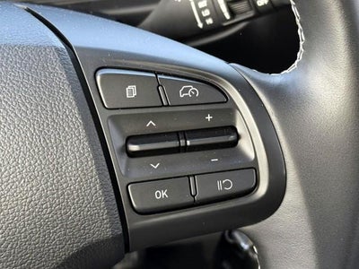 2023 Hyundai VENUE SEL IVT