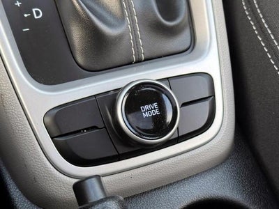 2023 Hyundai VENUE SEL IVT