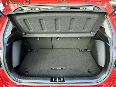 2023 Hyundai VENUE SEL IVT