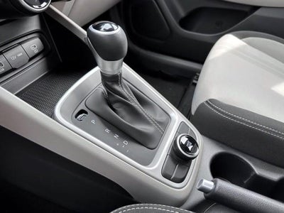 2024 Hyundai VENUE SEL IVT