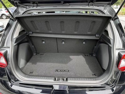 2024 Hyundai VENUE SEL IVT