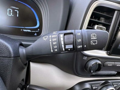 2023 Hyundai VENUE SEL IVT
