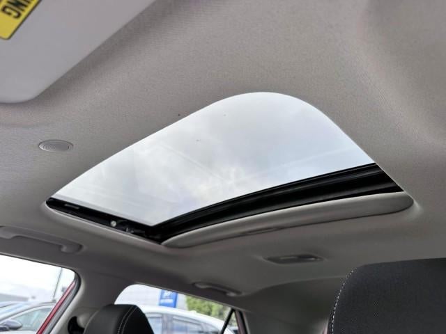 2023 Hyundai VENUE SEL IVT