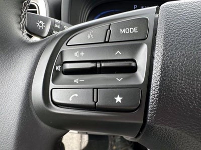 2023 Hyundai VENUE SEL IVT