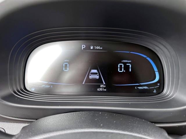2023 Hyundai VENUE SEL IVT
