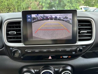 2023 Hyundai VENUE SEL IVT