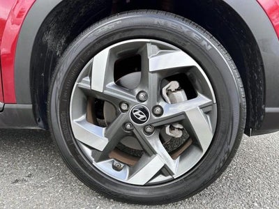 2023 Hyundai VENUE SEL IVT