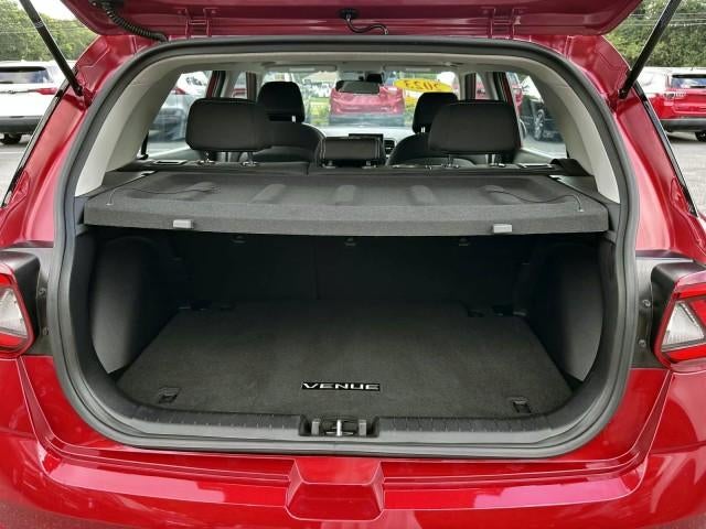 2023 Hyundai VENUE SEL IVT