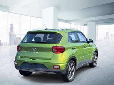 2024 Hyundai VENUE SEL IVT