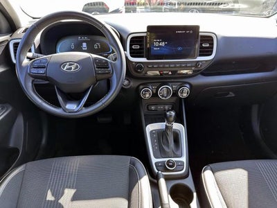 2023 Hyundai VENUE Limited IVT