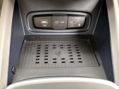 2024 Hyundai VENUE Limited IVT