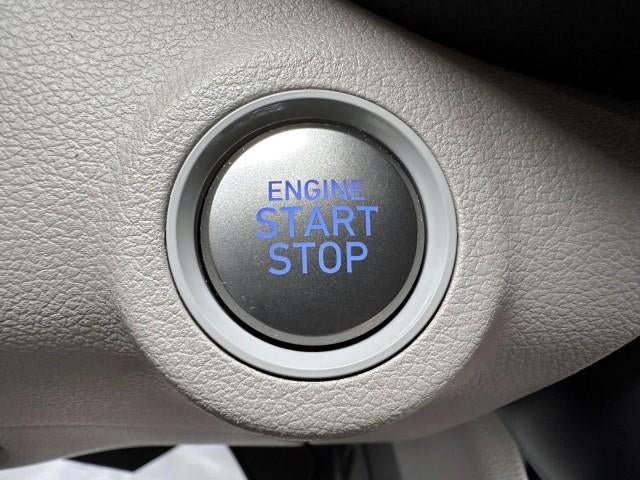 2024 Hyundai VENUE SEL IVT