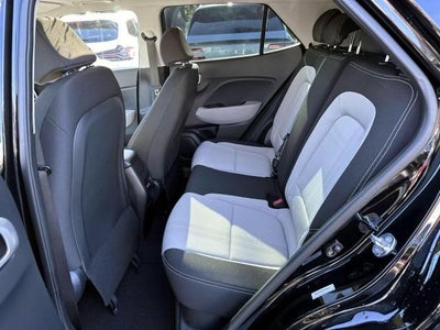 2025 Hyundai VENUE SEL IVT