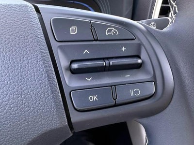 2023 Hyundai VENUE Limited IVT