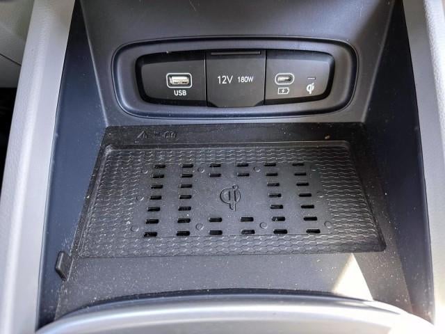 2023 Hyundai VENUE Limited IVT