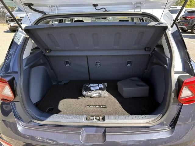 2023 Hyundai VENUE Limited IVT